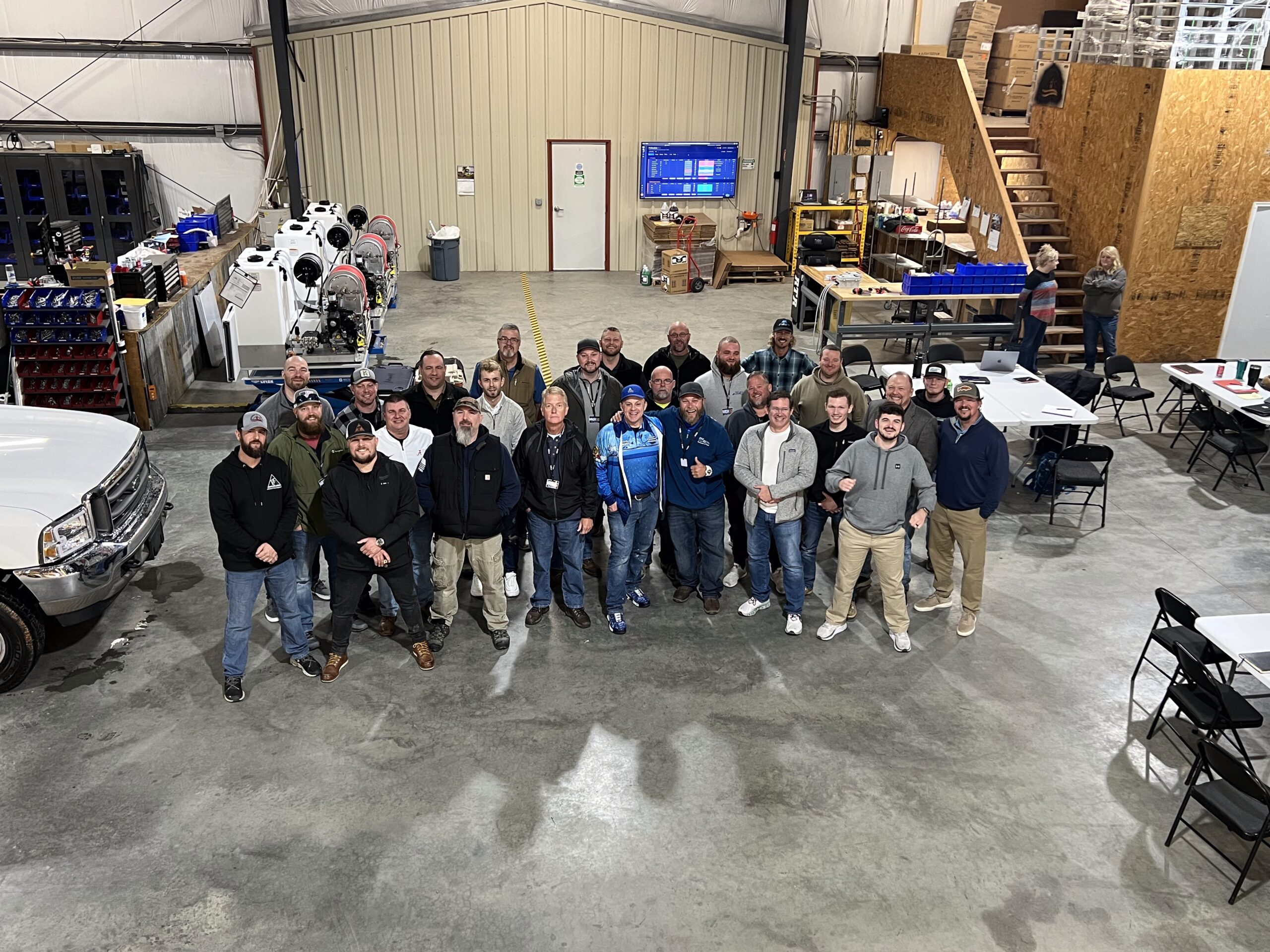 Mike Vidan with contractors at Wash Con 2023